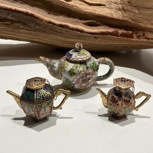 Teapots Trio of Miniature Decorative Teapots